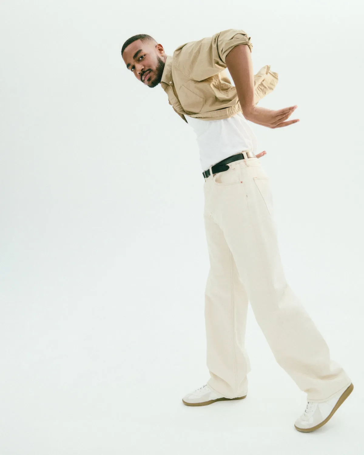 AM Relaxed Straight 5 Pocket Jean