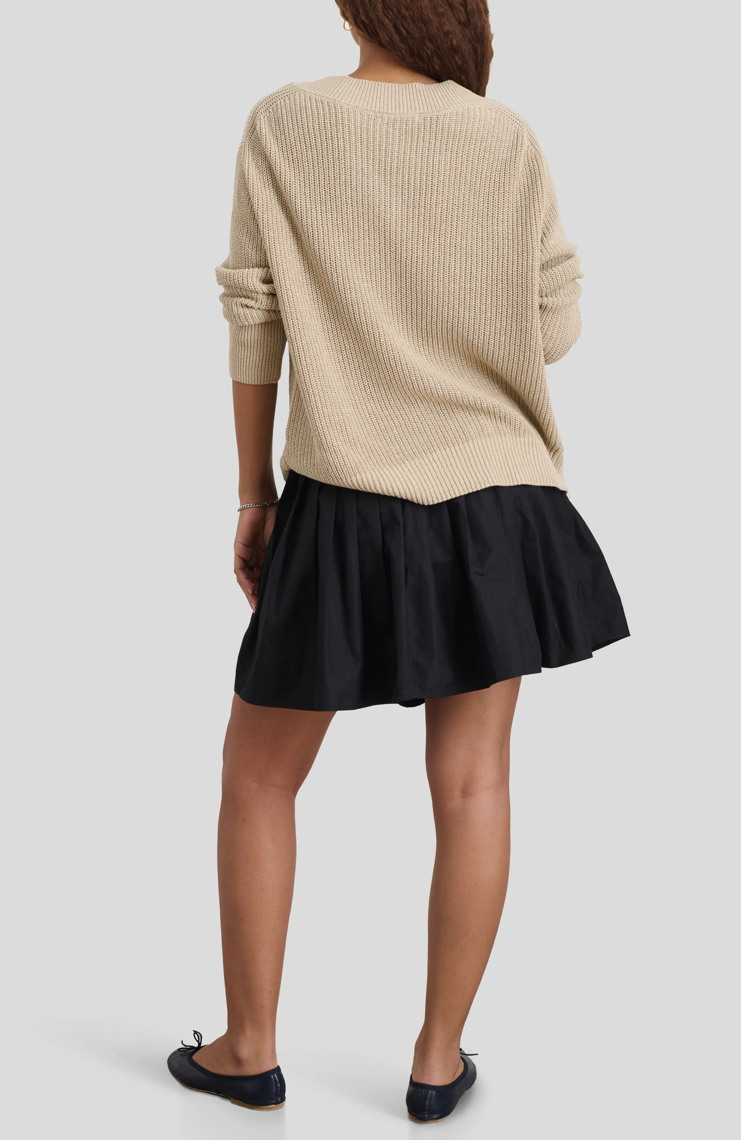 Arielle V Neck Sweater In Cotton Linen