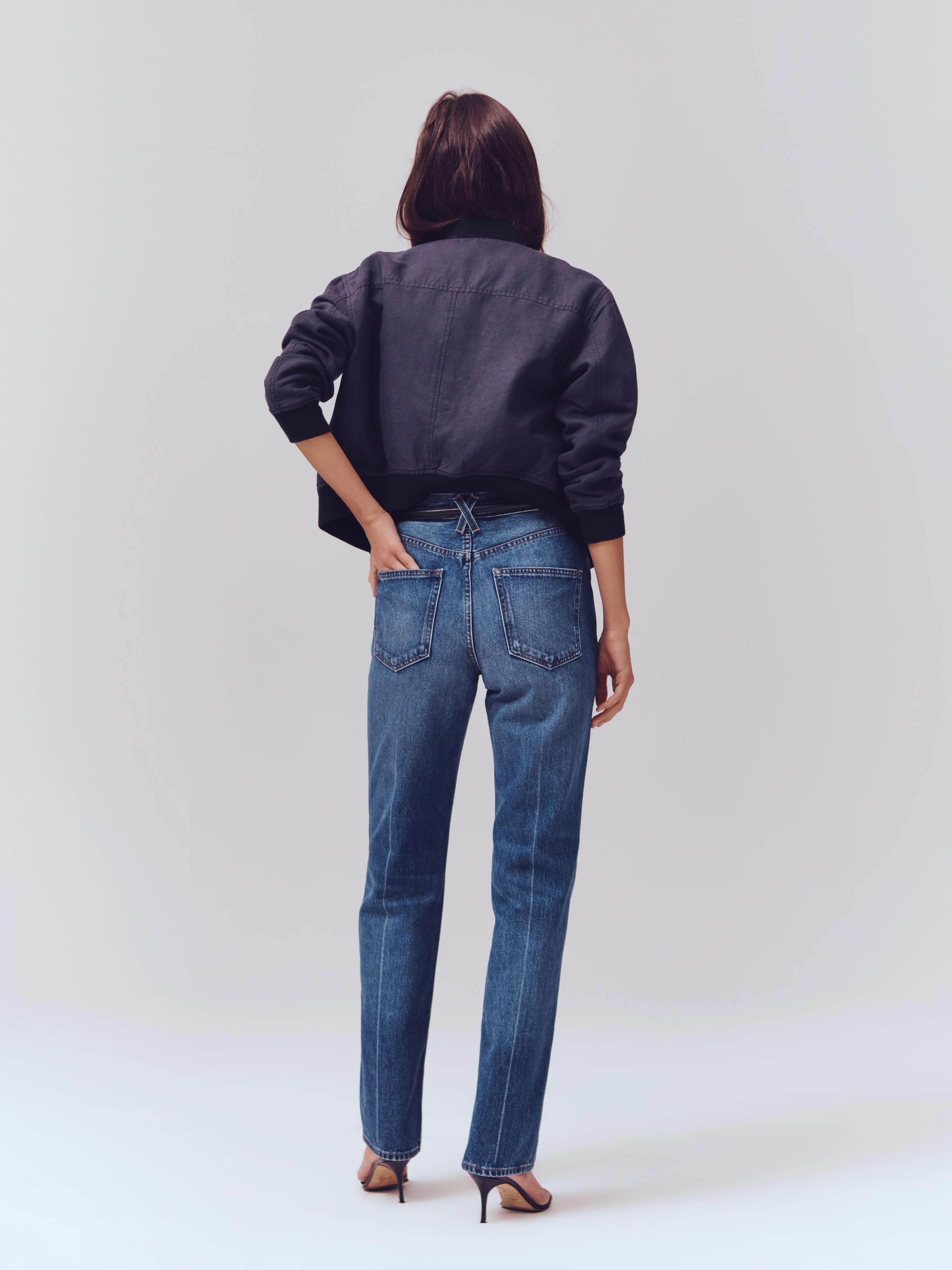 Carla High Rise Straight Jean