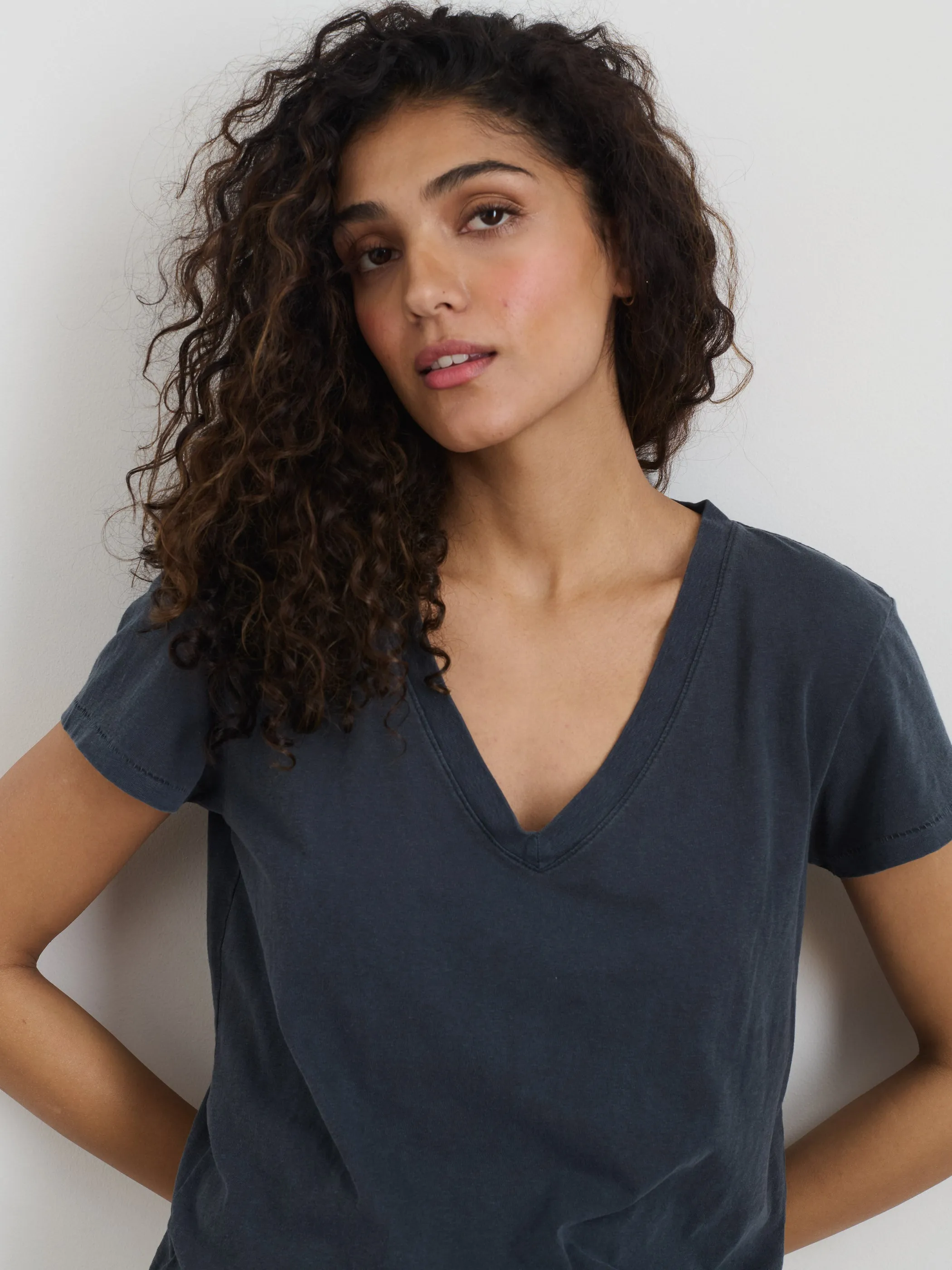 Elliott V Neck Tee in Cotton