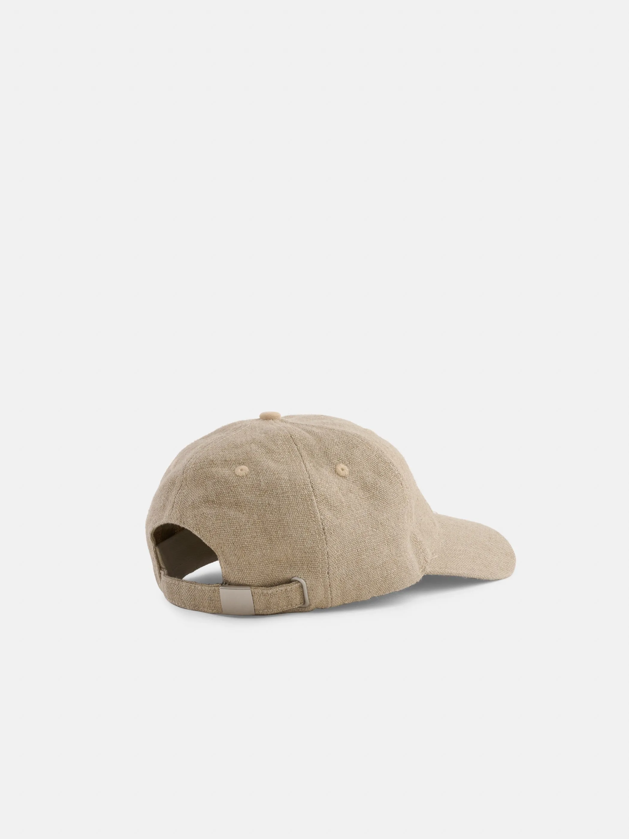 Field Cap in Hemp