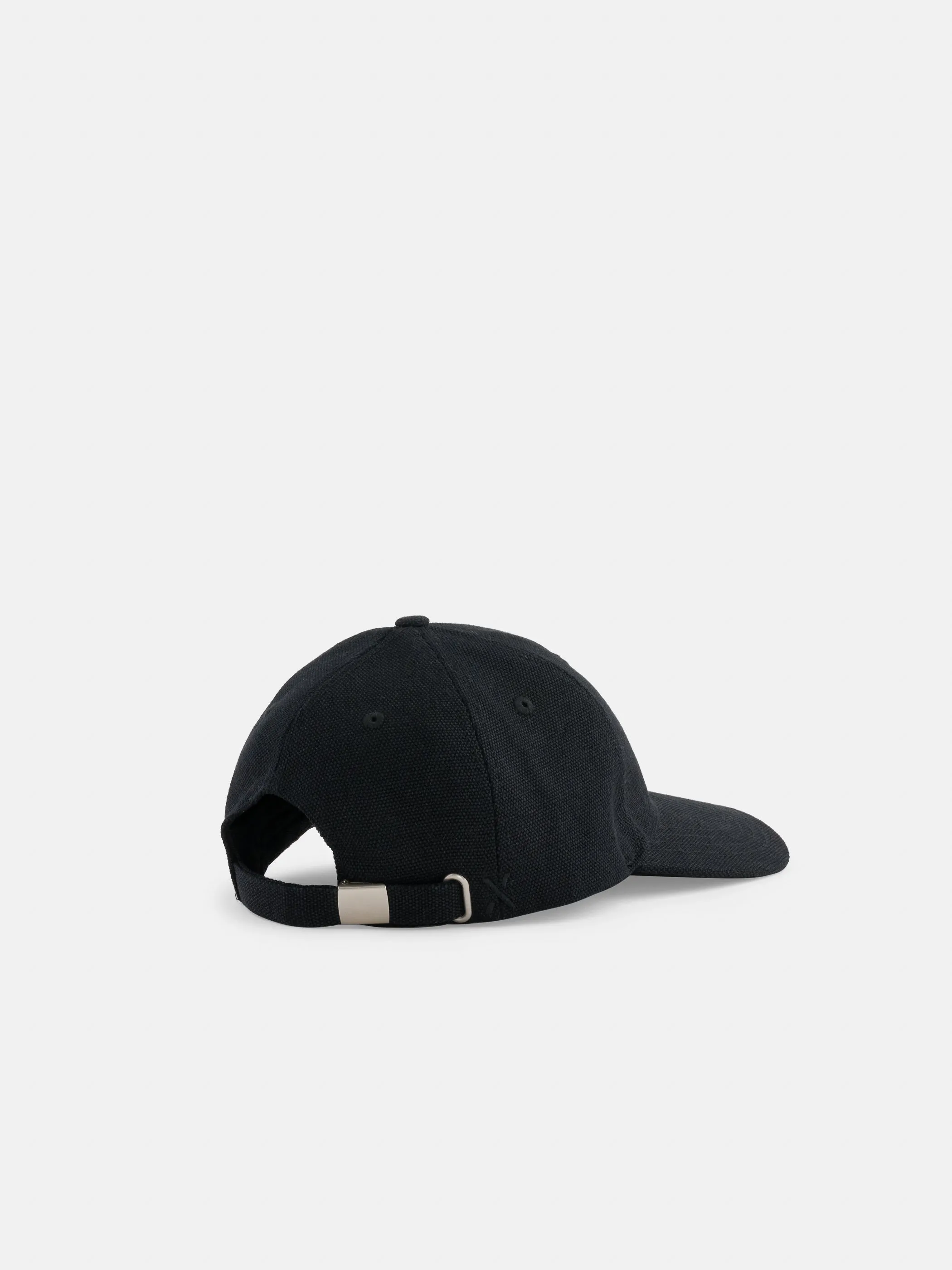 Field Cap in Hemp