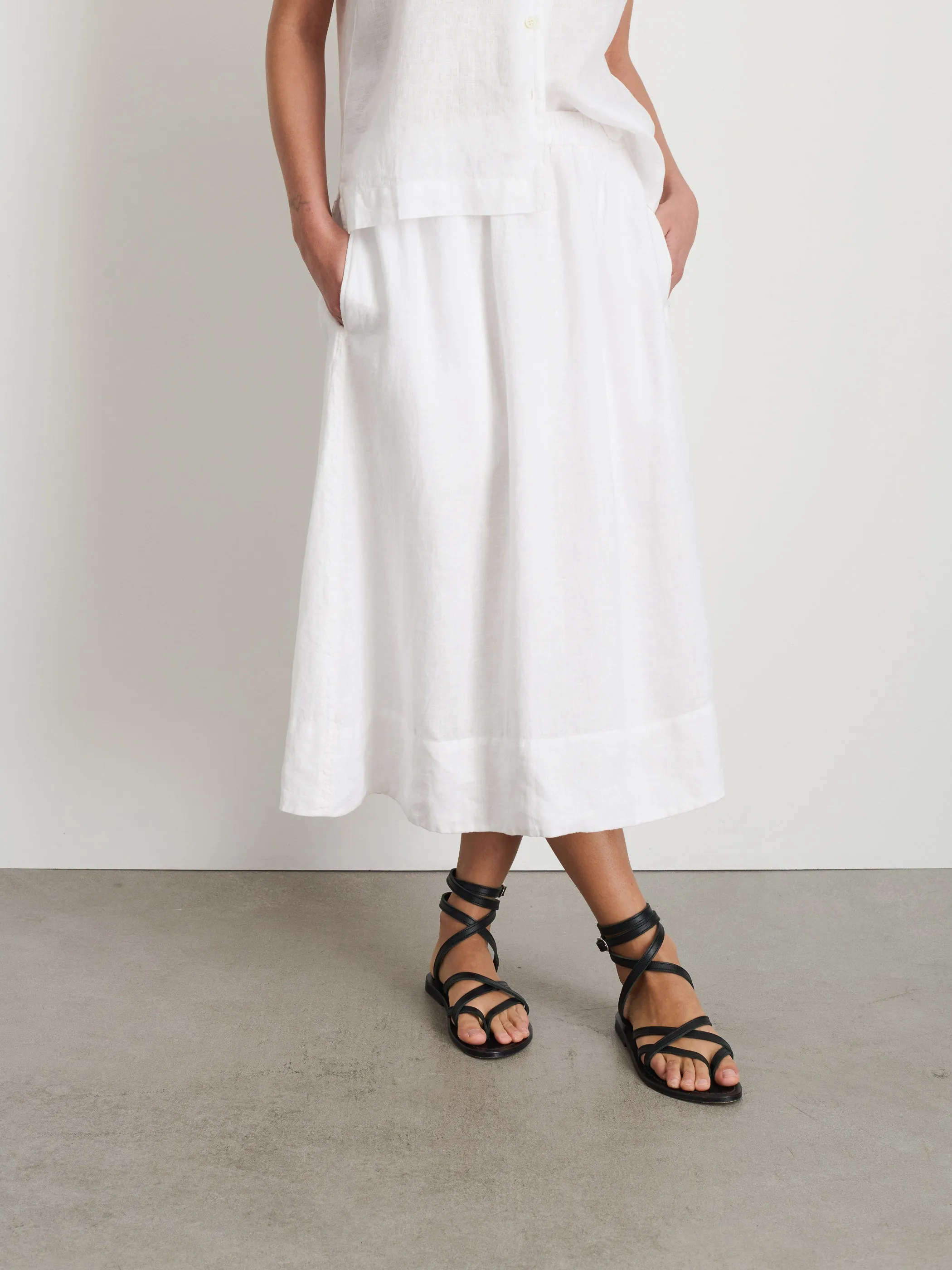 Maddie Skirt in Linen