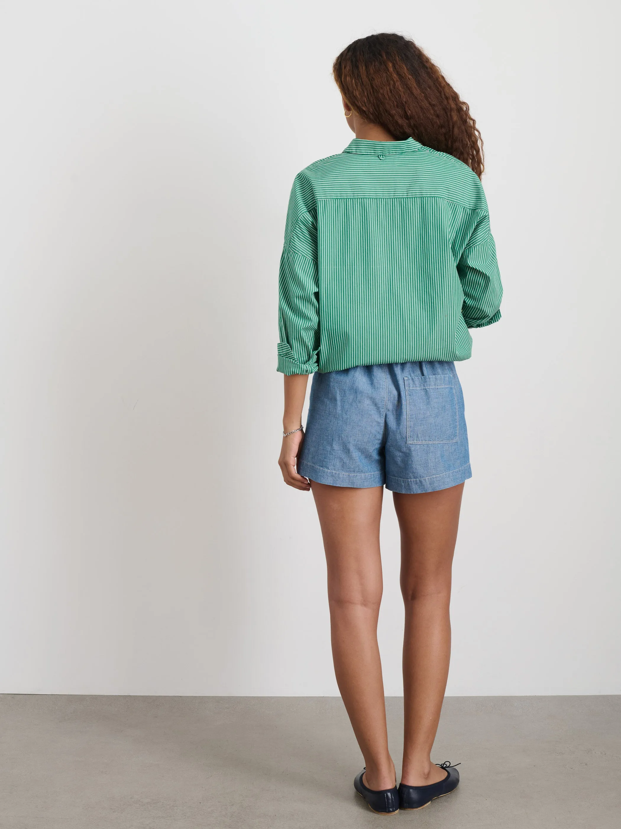 Montauk Short In Chambray