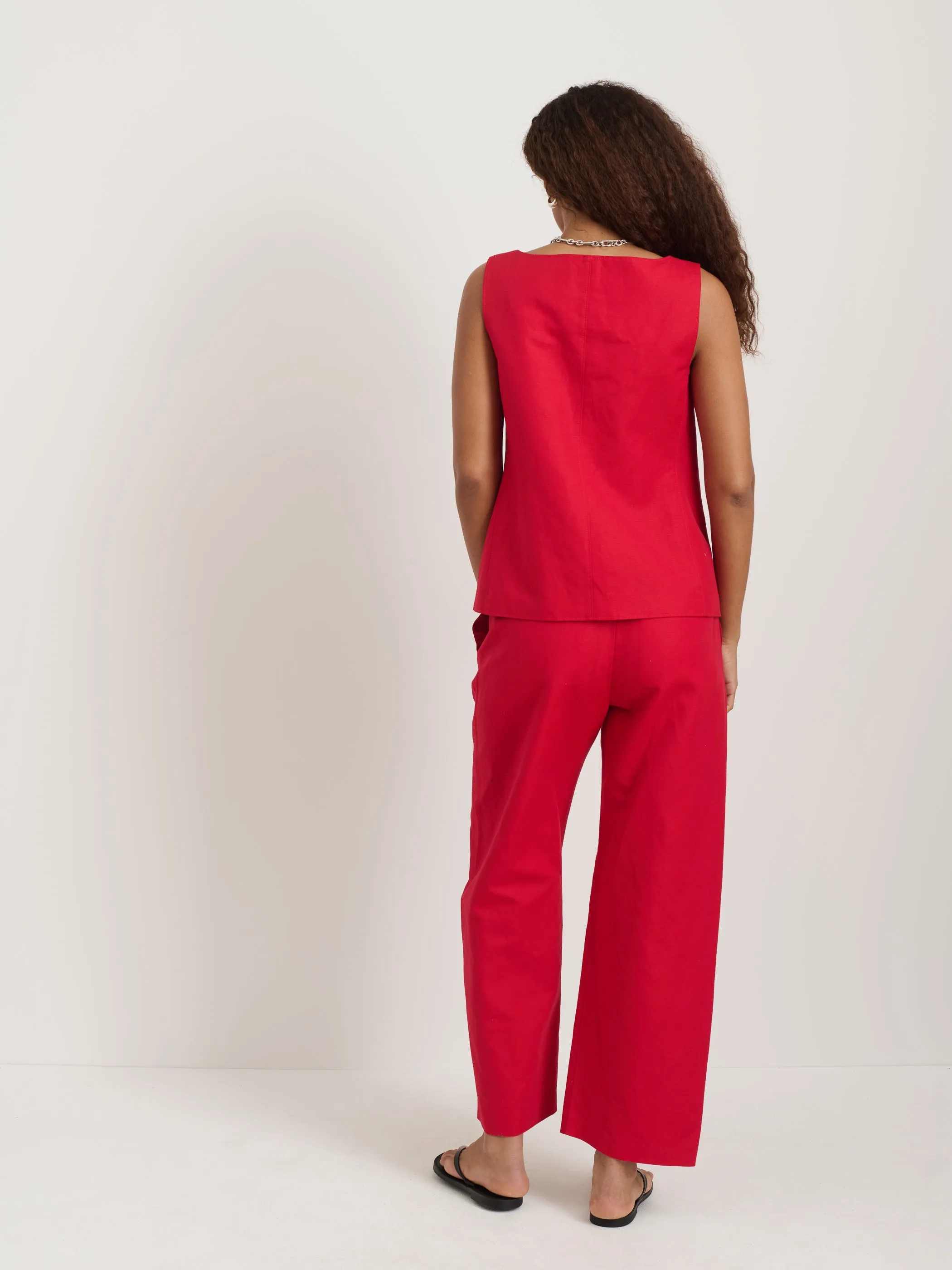 Soho Scoop Vest In Linen Cotton