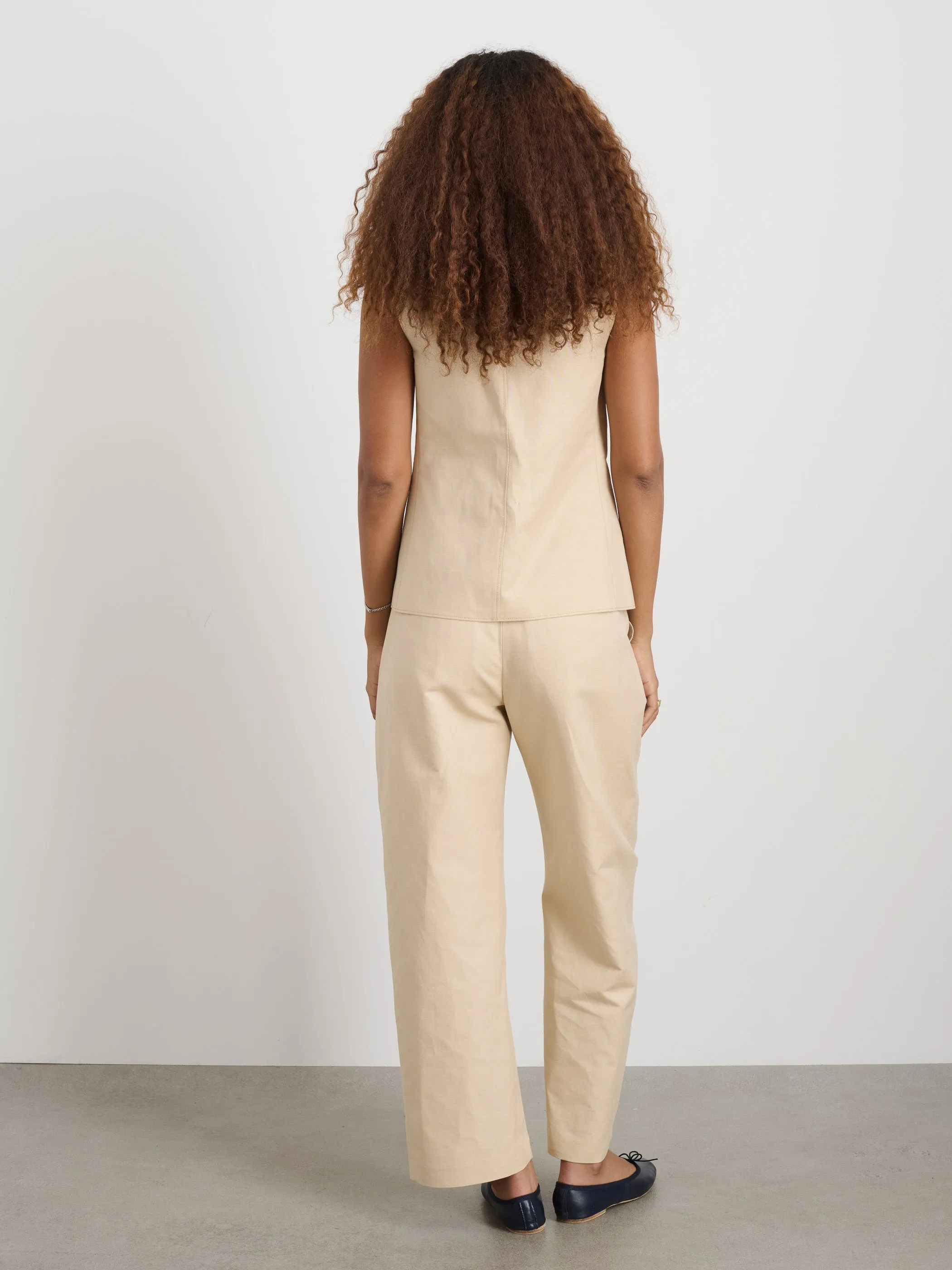Soho Scoop Vest In Linen Cotton