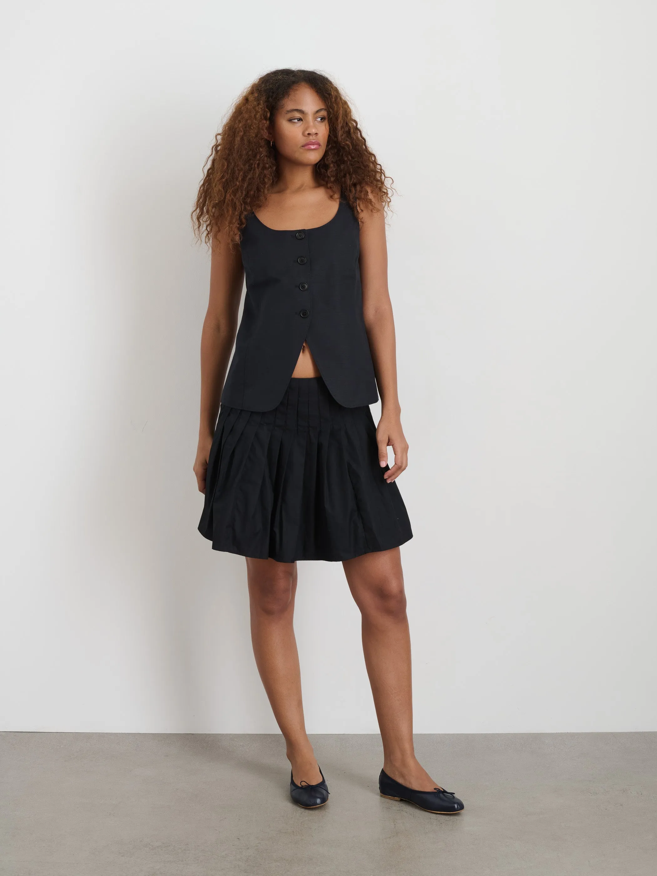 Soho Scoop Vest In Linen Cotton