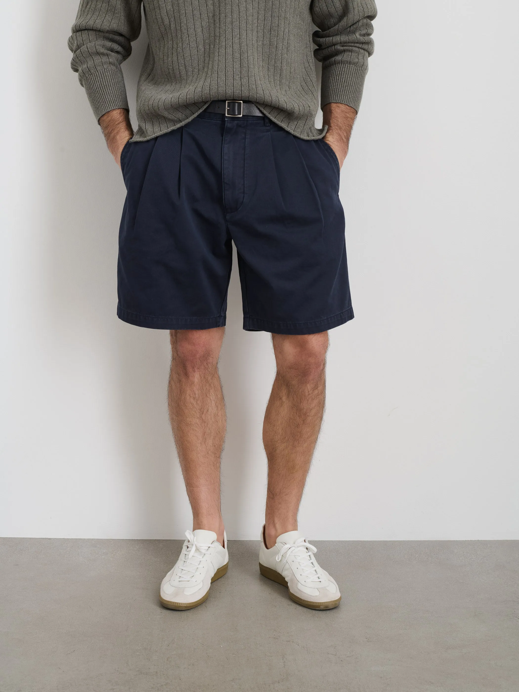 Standard Pleated Short In Chino