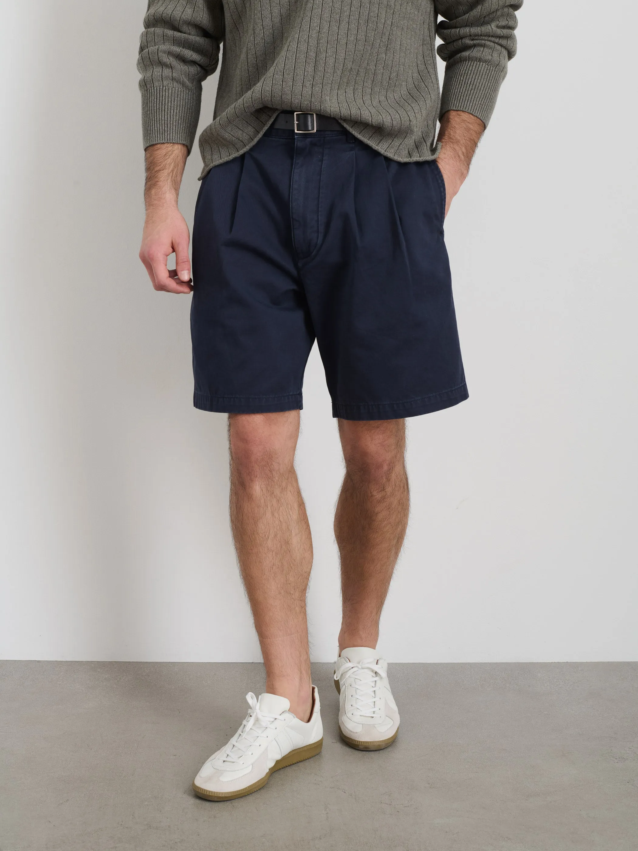 Standard Pleated Short In Chino